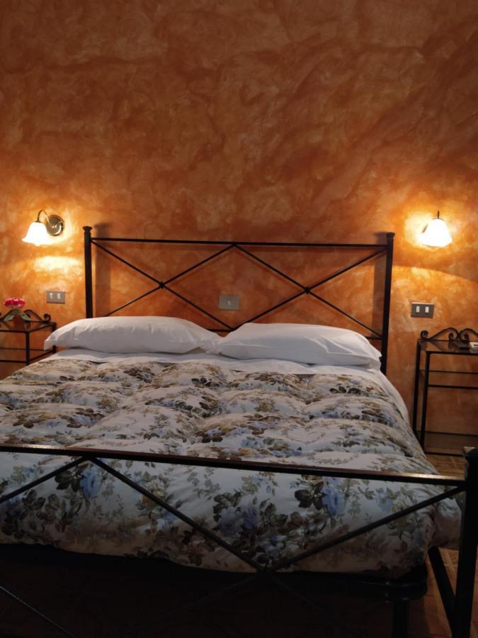 Hotel Sangallo B&B Montepulciano Stazione Екстериор снимка